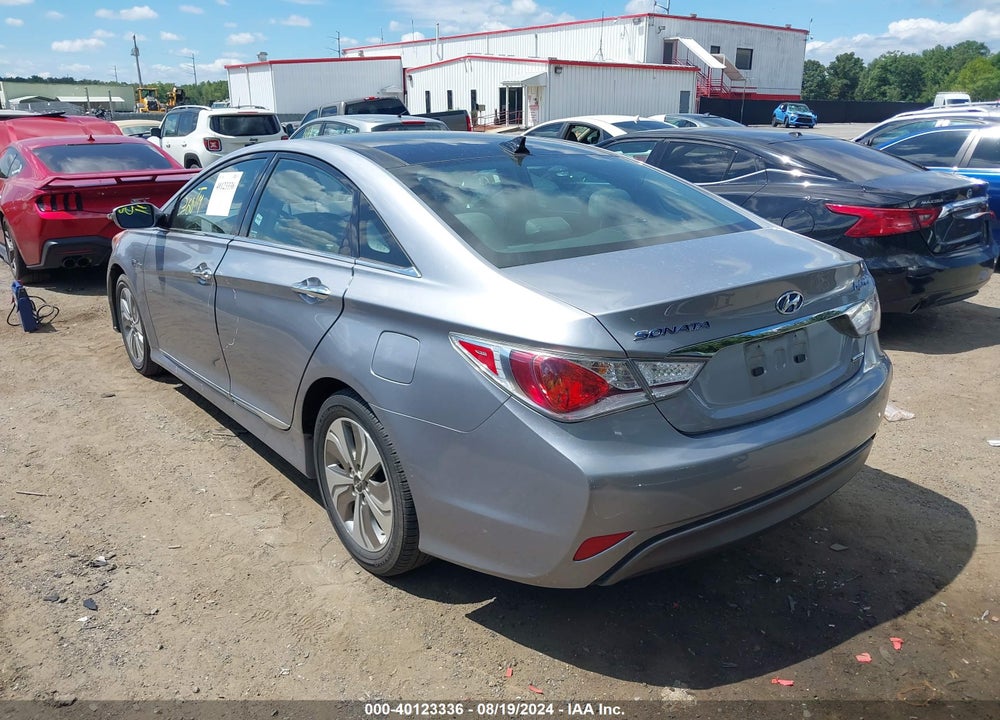 2014 HYUNDAI SONATA HYBRID LIMITED VIN: KMHEC4A40EA116060