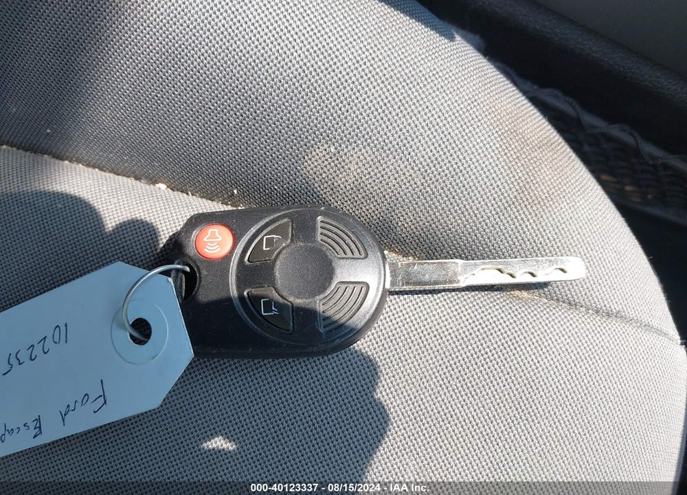 2015 FORD ESCAPE SE VIN: 1FMCU0G70FUA56540