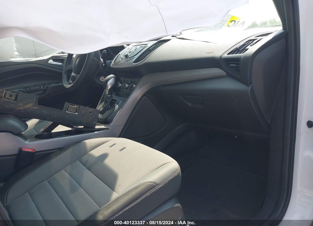 2015 FORD ESCAPE SE VIN: 1FMCU0G70FUA56540