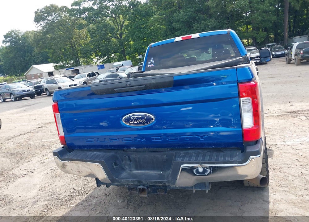 2017 FORD F-250 XLT VIN: 1FT7W2B60HEE84647
