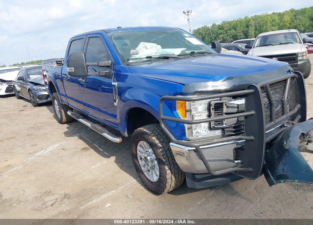 2017 FORD F-250 XLT VIN: 1FT7W2B60HEE84647