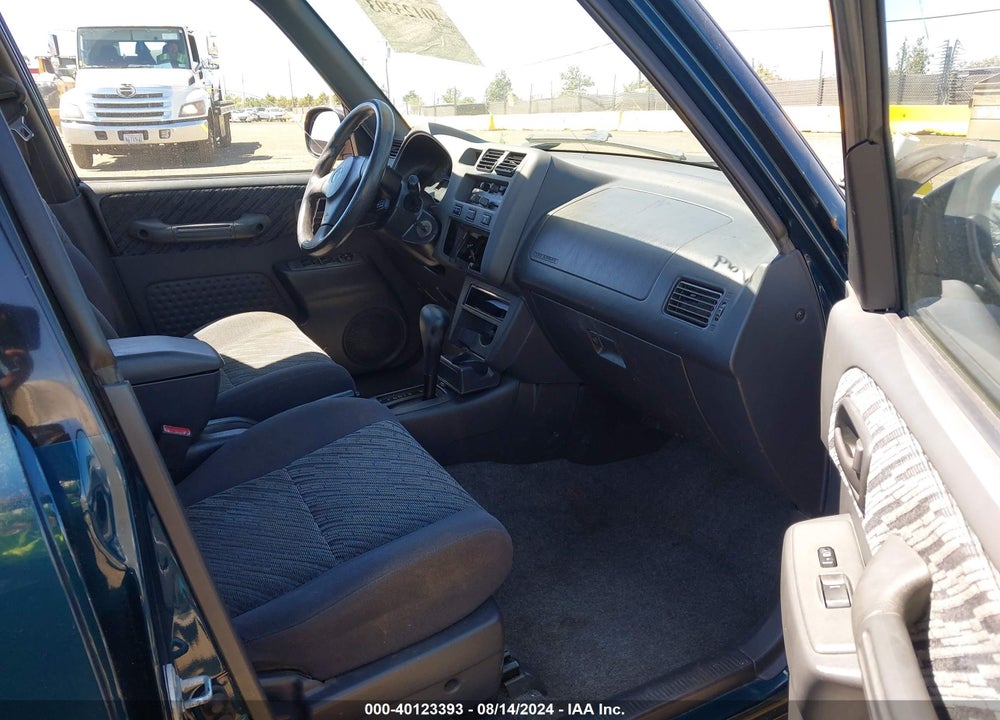 2000 TOYOTA RAV4 VIN: JT3GP10V9Y0047572