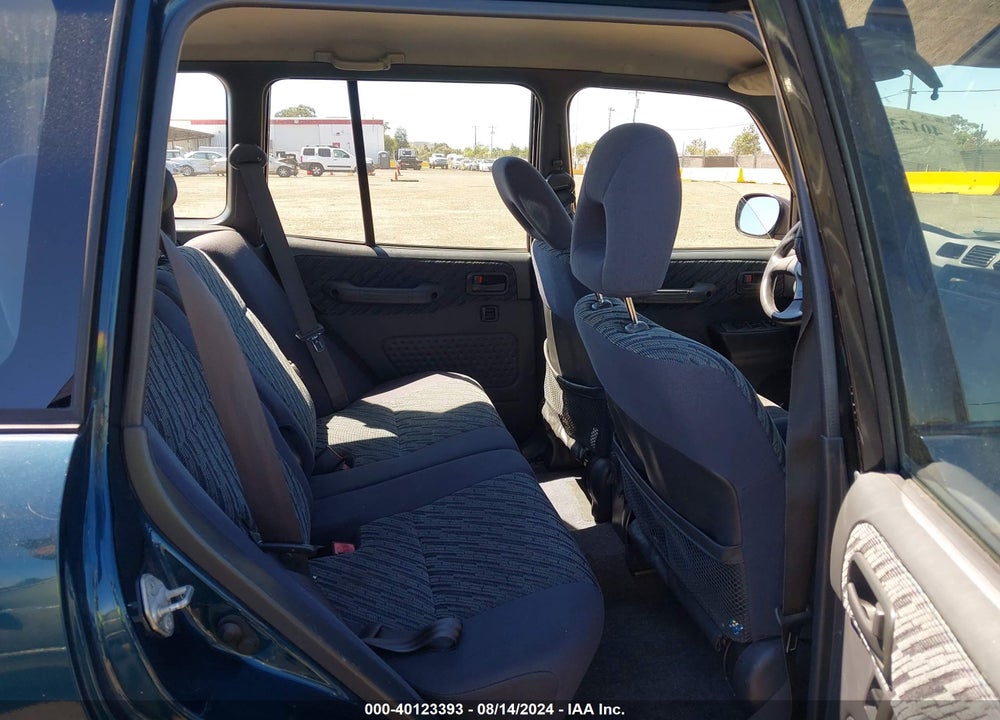 2000 TOYOTA RAV4 VIN: JT3GP10V9Y0047572