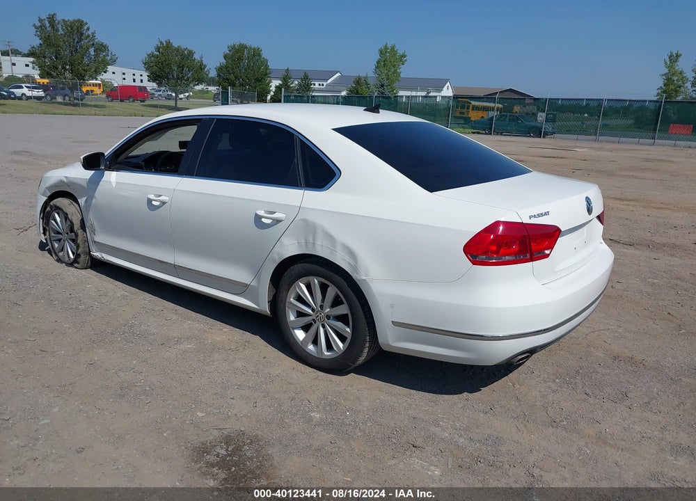 2013 VOLKSWAGEN PASSAT 2.5L SEL PREMIUM VIN: 1VWCP7A38DC055968