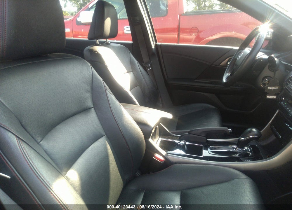 2017 HONDA ACCORD SPORT SE VIN: 1HGCR2F19HA078993
