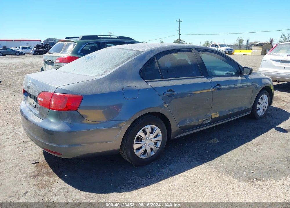 2013 VOLKSWAGEN JETTA VIN: 3VW2K7AJ3DM308041