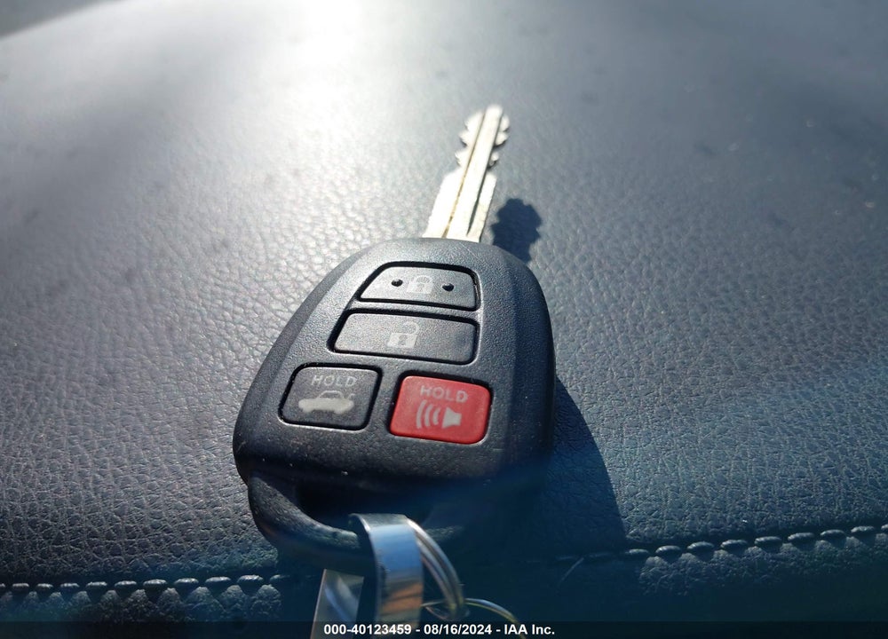 2015 TOYOTA COROLLA LE PLUS VIN: 5YFBURHE9FP344636