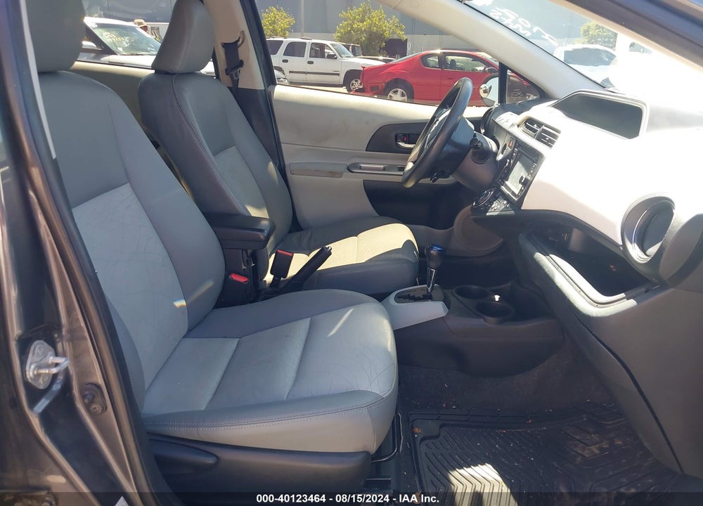 2012 TOYOTA PRIUS C FOUR VIN: JTDKDTB30C1518890