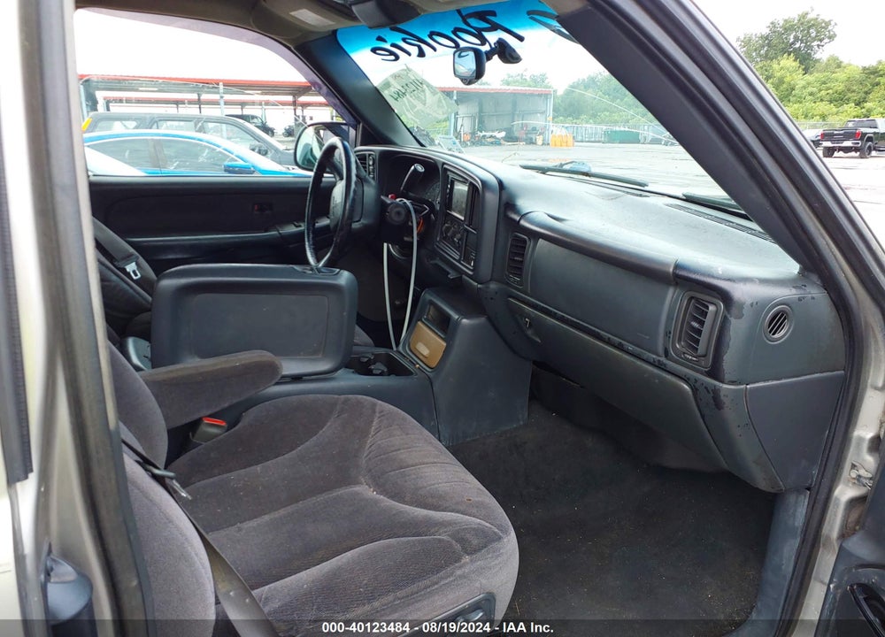 2002 GMC SIERRA 1500 SLE VIN: 2GTEK19T421140983