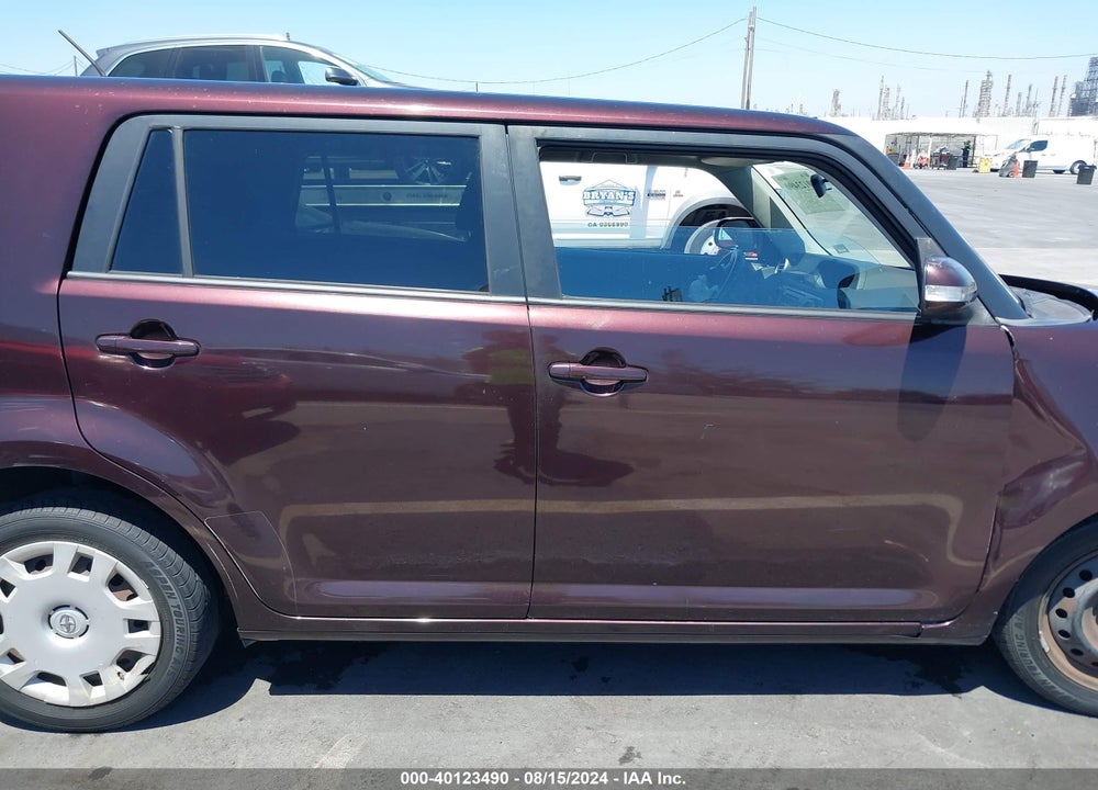 2008 SCION XB VIN: JTLKE50E181046157