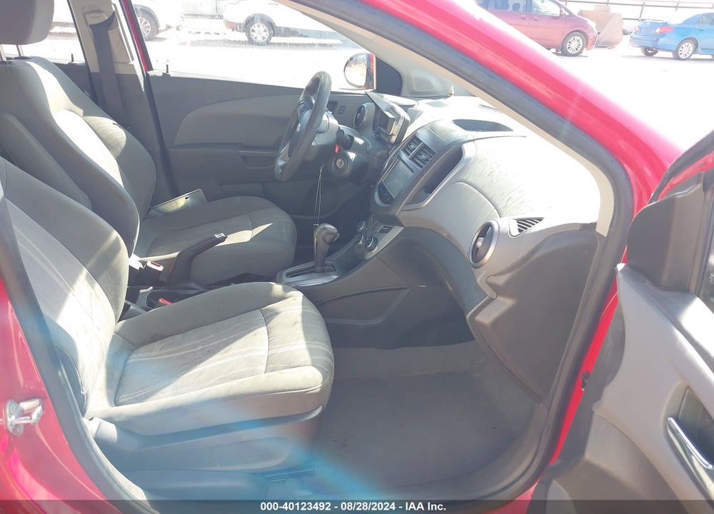 2015 CHEVROLET SONIC LT AUTO VIN: 1G1JC5SHXF4216606