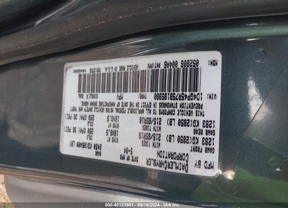 2005 DODGE CARAVAN SXT VIN: 1D4GP45R75B195960