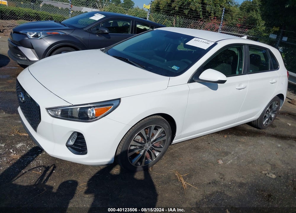 2018 HYUNDAI ELANTRA GT VIN: KMHH35LE6JU014523