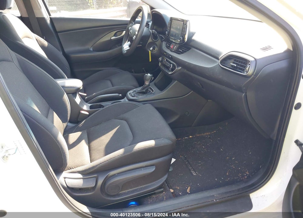 2018 HYUNDAI ELANTRA GT VIN: KMHH35LE6JU014523