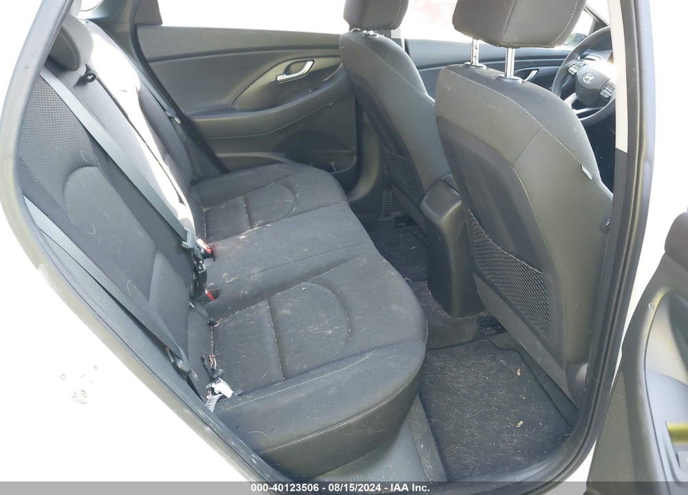2018 HYUNDAI ELANTRA GT VIN: KMHH35LE6JU014523