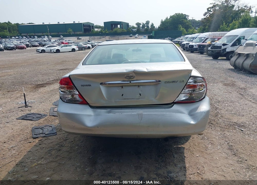 2003 TOYOTA CAMRY LE VIN: 4T1BE32K33U701988