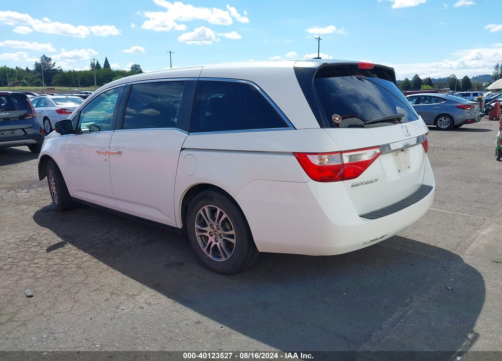 2013 HONDA ODYSSEY EX-L VIN: 5FNRL5H60DB049212