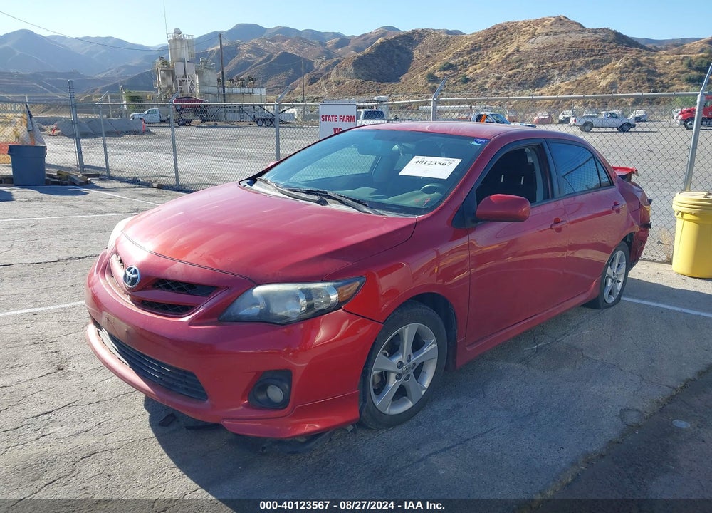 2013 TOYOTA COROLLA S VIN: 2T1BU4EE8DC957805