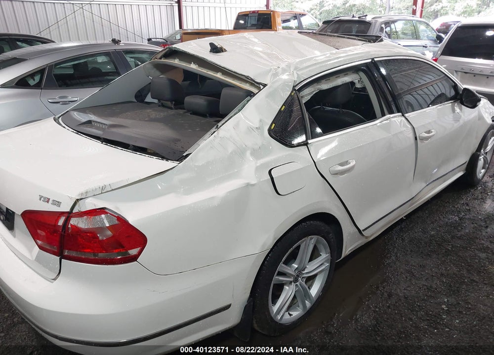 2015 VOLKSWAGEN PASSAT 1.8T SE VIN: 1VWBT7A33FC072168