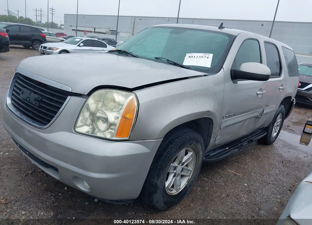 2007 GMC YUKON SLT VIN: 1GKFC13077J102052