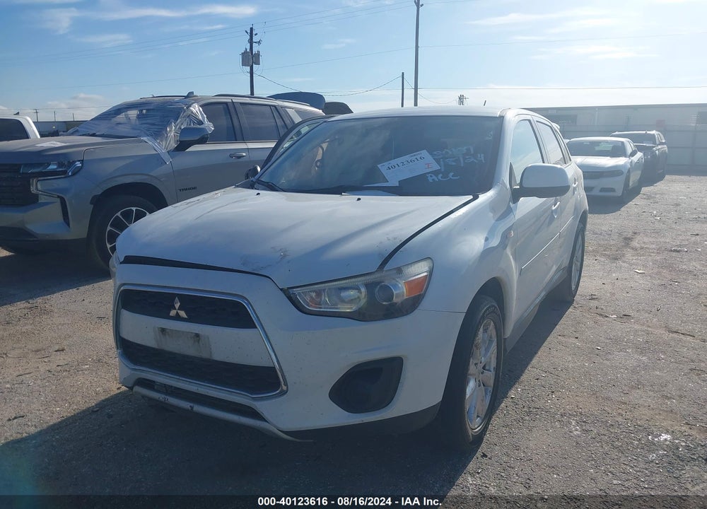 2015 MITSUBISHI OUTLANDER SPORT ES VIN: 4A4AP3AUXFE022806