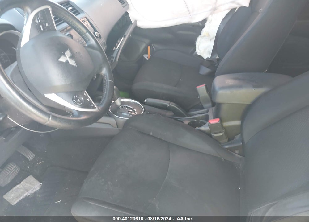 2015 MITSUBISHI OUTLANDER SPORT ES VIN: 4A4AP3AUXFE022806