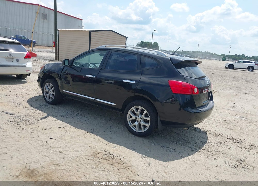 2015 NISSAN ROGUE SELECT S VIN: JN8AS5MV4FW758256