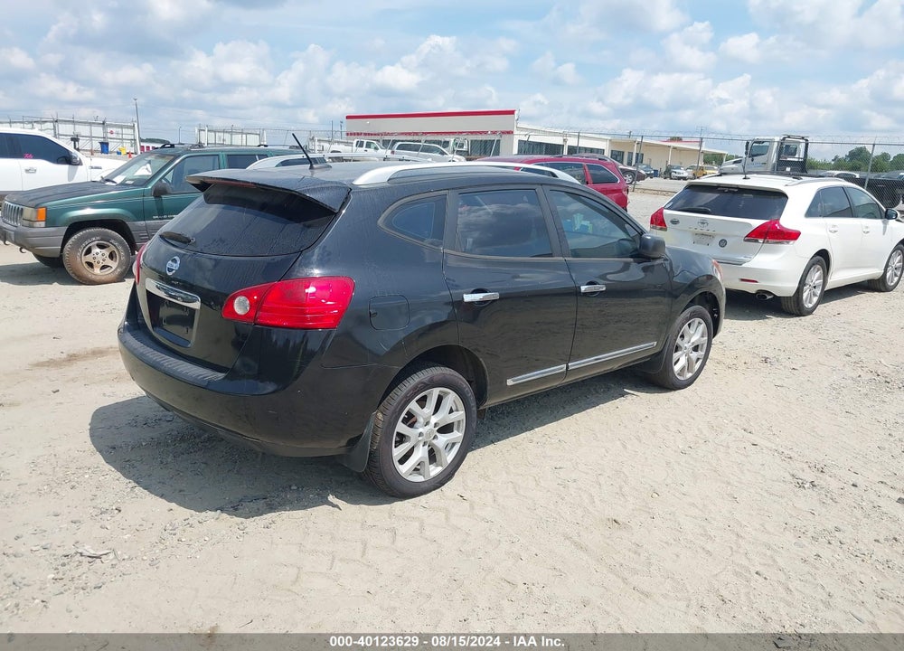 2015 NISSAN ROGUE SELECT S VIN: JN8AS5MV4FW758256