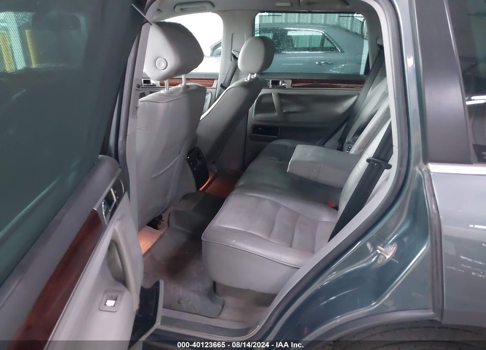 2005 VOLKSWAGEN TOUAREG VIN: WVGBG77L75D002269