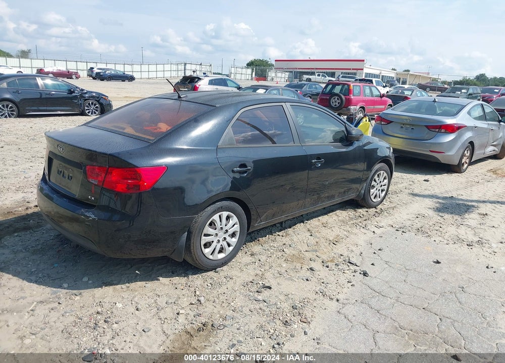 2012 KIA FORTE EX VIN: KNAFU4A21C5576402