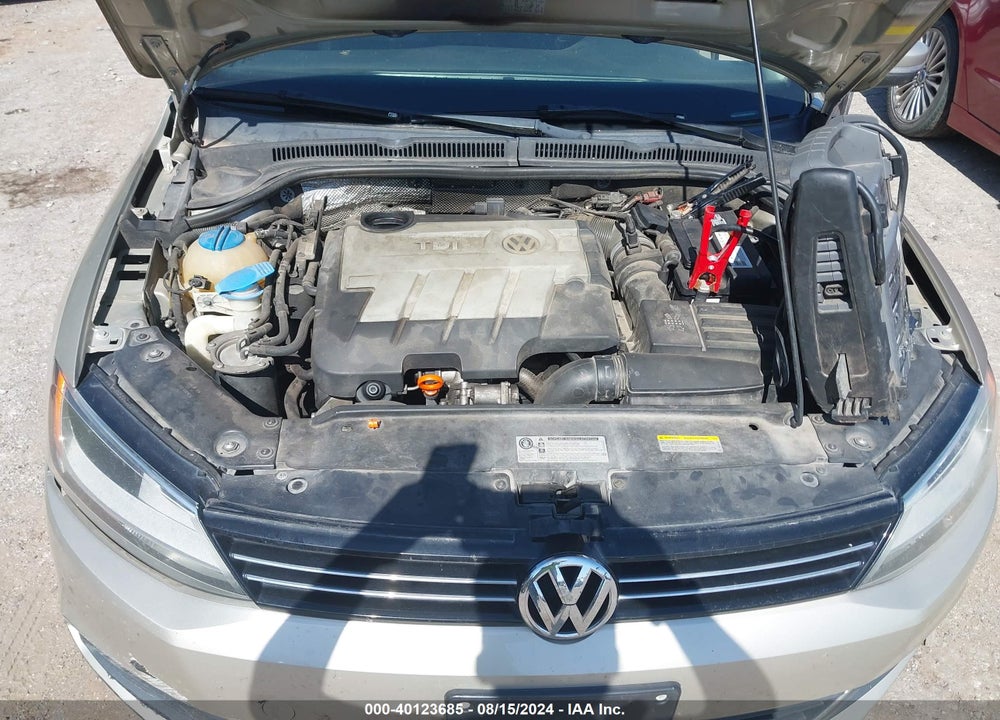 2013 VOLKSWAGEN JETTA 2.0L TDI VIN: 3VWLL7AJ0DM232554