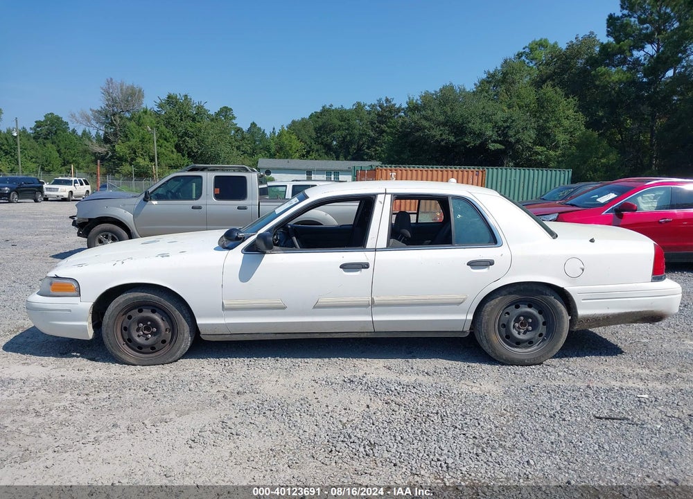 2009 FORD CROWN VICTORIA POLICE/POLICE INTERCEPTOR VIN: 2FAHP71V89X126287