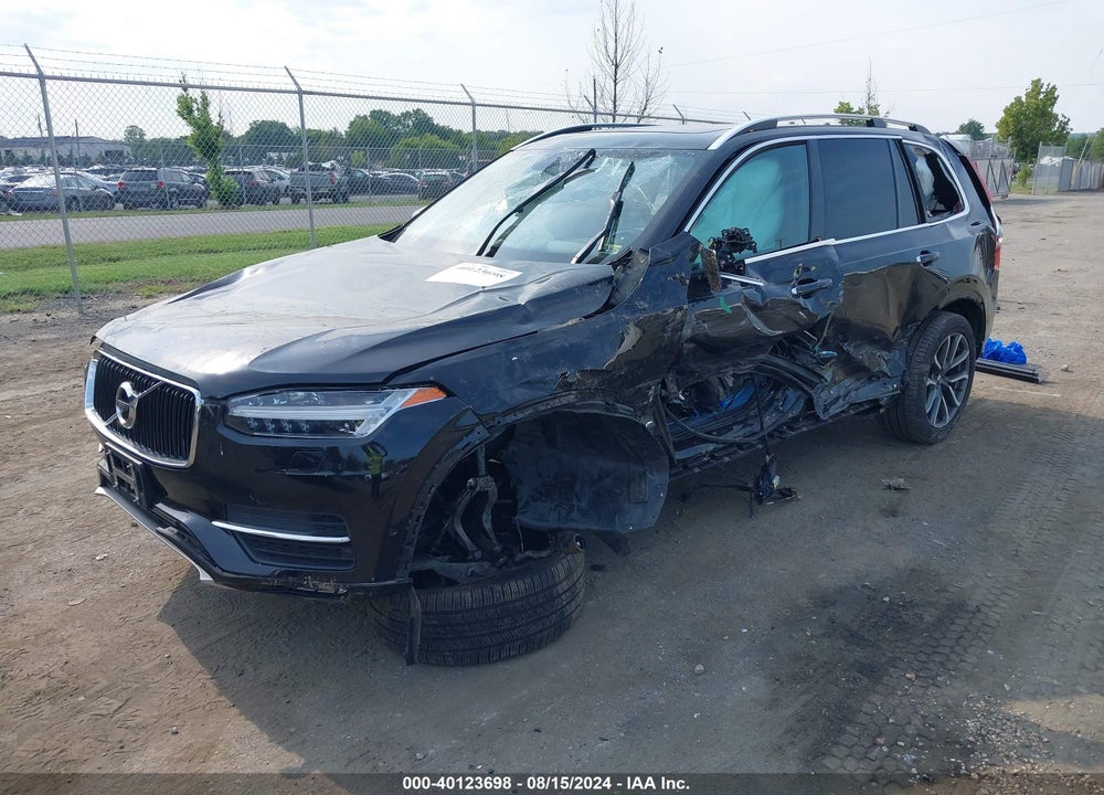 2017 VOLVO XC90 T6 MOMENTUM VIN: YV4A22PK4H1117066