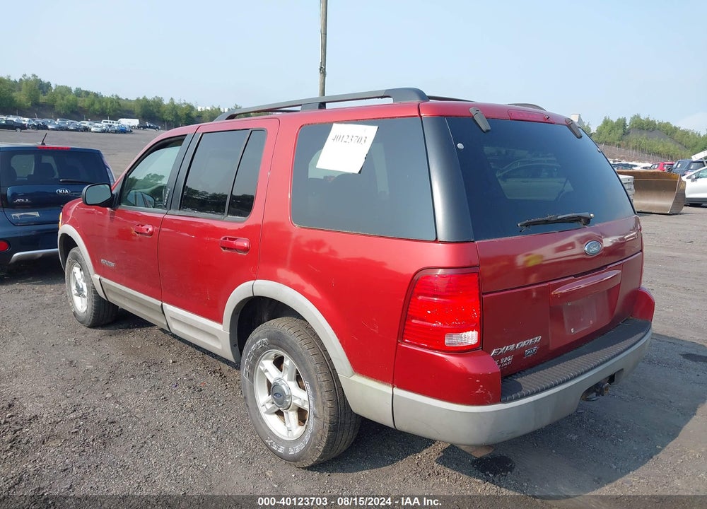 2002 FORD EXPLORER XLT VIN: 1FMZU73E22UB62201