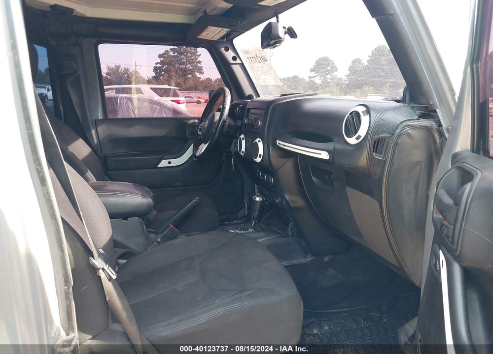 2014 JEEP WRANGLER UNLIMITED POLAR EDITION VIN: 1C4BJWEG1EL236824