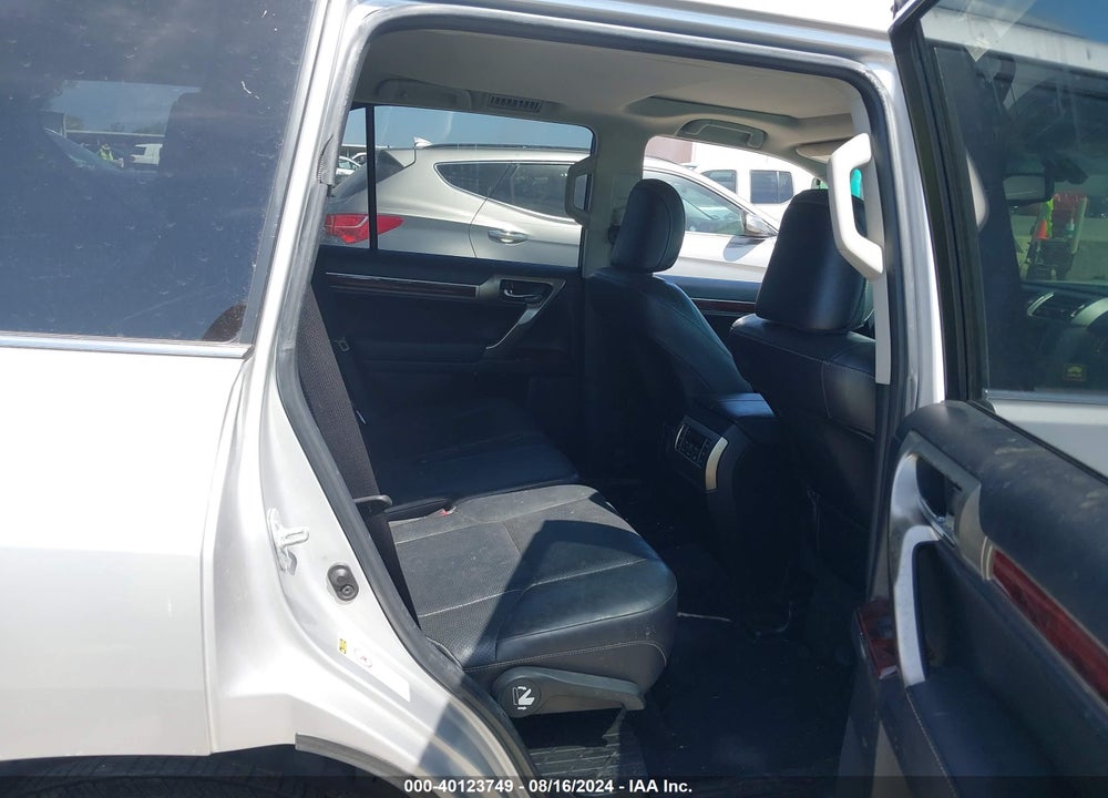 2011 LEXUS 460 VIN: JTJBM7FX5B5020208