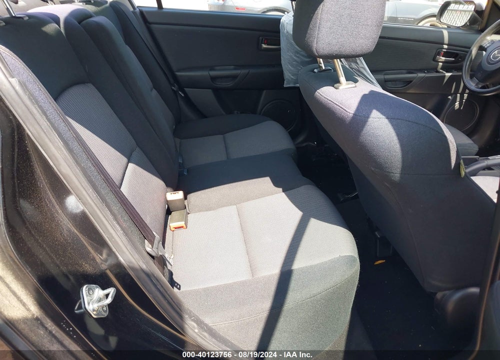 2007 MAZDA 3 I VIN: JM1BK32F371769442