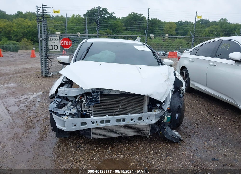 2018 FORD FOCUS ST VIN: 1FADP3L91JL309295