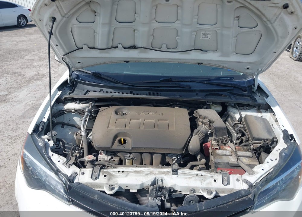 2019 TOYOTA COROLLA LE VIN: 5YFBURHE7KP885369
