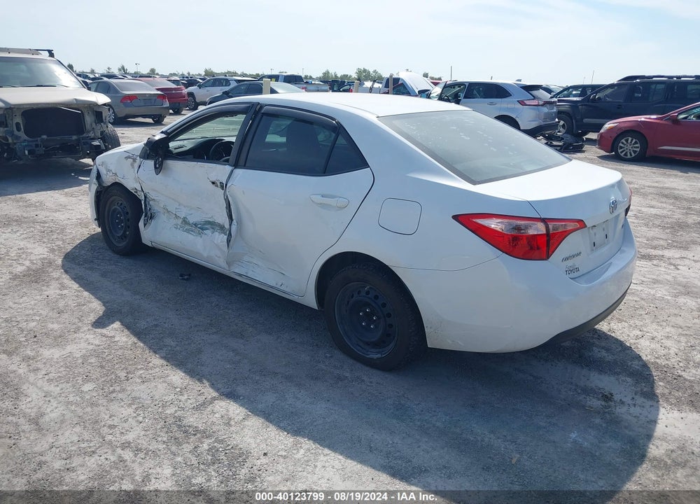 2019 TOYOTA COROLLA LE VIN: 5YFBURHE7KP885369