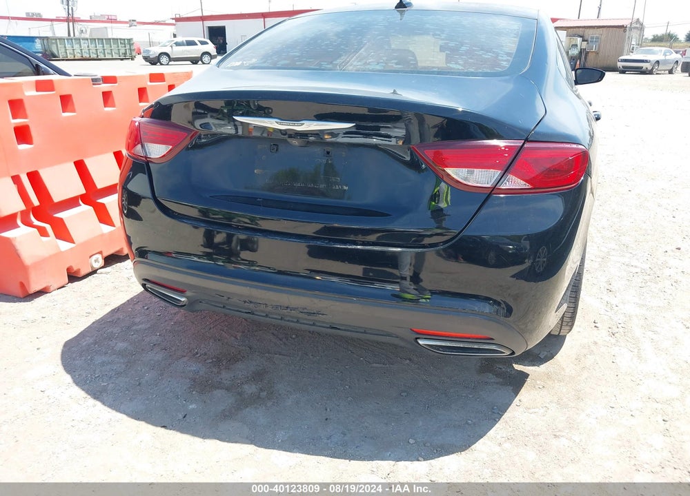 2015 CHRYSLER 200 S VIN: 1C3CCCBG4FN522209