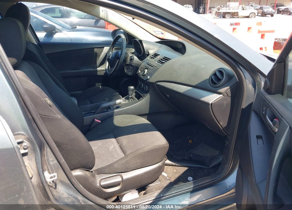 2013 MAZDA 3 I TOURING VIN: JM1BL1LP6D1804754
