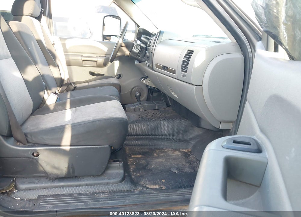 2008 GMC SIERRA 2500HD WORK TRUCK VIN: 1GTHK24K98E101413
