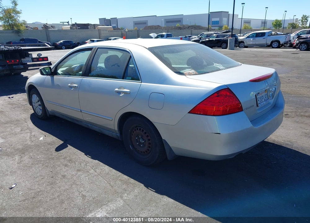 2007 HONDA ACCORD 2.4 LX VIN: 1HGCM56437A066332