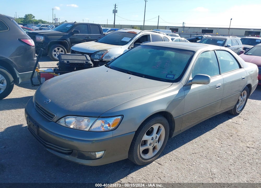 2001 LEXUS ES 300 VIN: JT8BF28G010326191