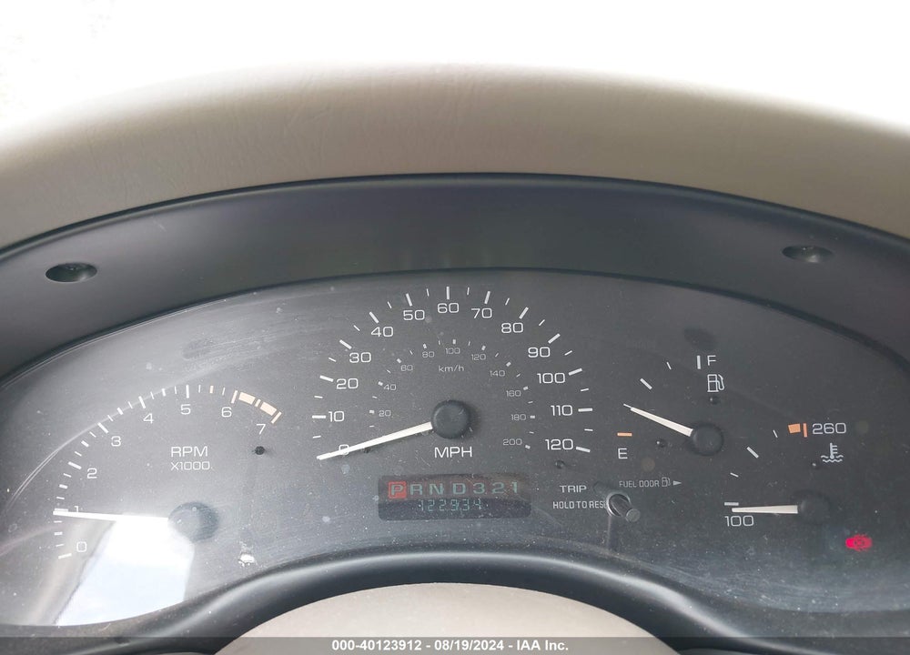 1999 OLDSMOBILE CUTLASS GL VIN: 1G3NB52M0X6311819