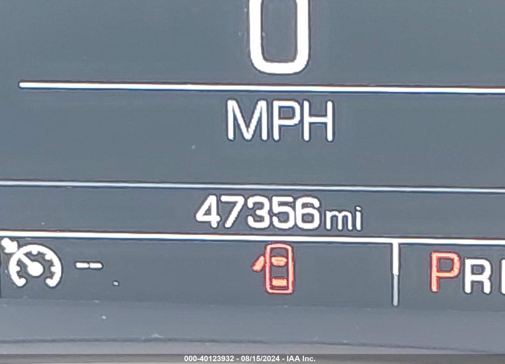 2018 CHEVROLET TRAVERSE 1LT VIN: 1GNERGKW0JJ101404