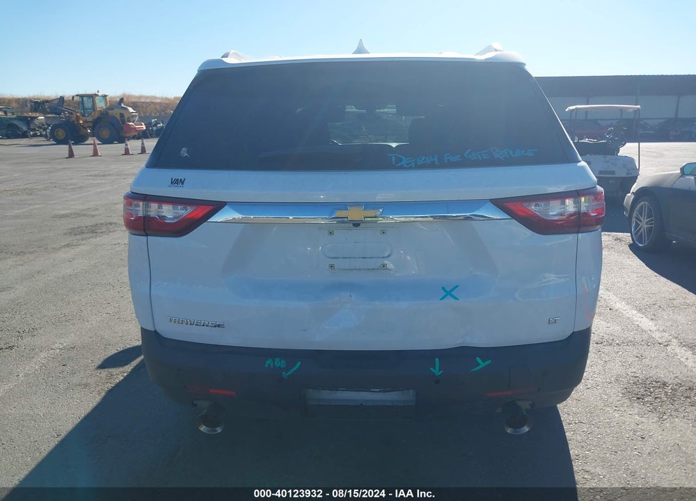 2018 CHEVROLET TRAVERSE 1LT VIN: 1GNERGKW0JJ101404