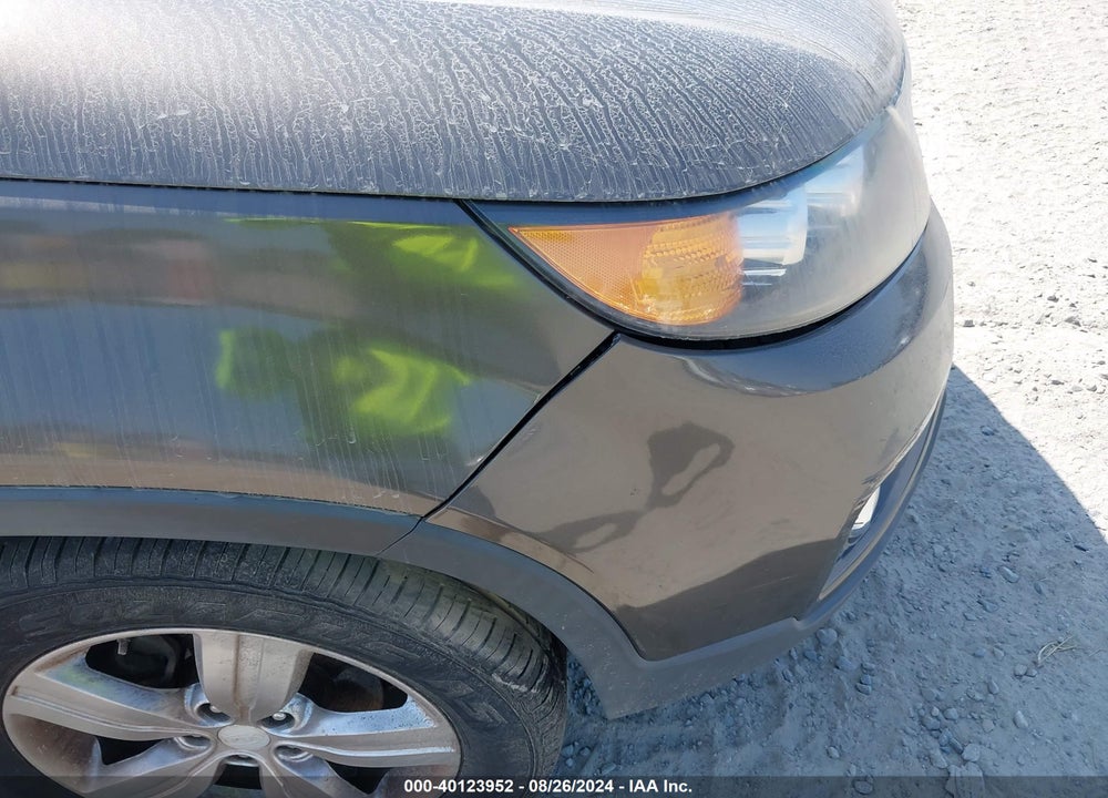2013 KIA SORENTO EX V6 VIN: 5XYKU4A20DG419521