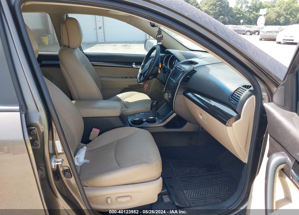 2013 KIA SORENTO EX V6 VIN: 5XYKU4A20DG419521
